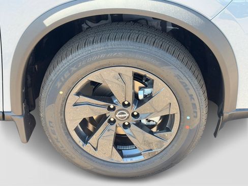 New 2026 Nissan Rogue SV image 8