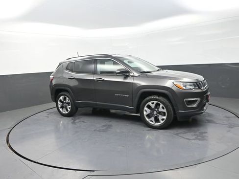 Used 2021 Jeep Compass Limited image 24