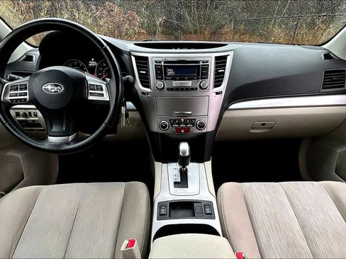 Used 2013 Subaru Legacy 2.5i Premium w/ All-Weather Pkg image 15