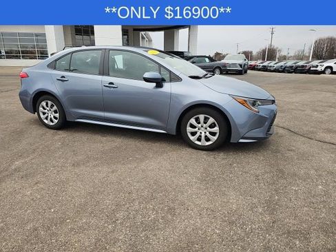 Used 2024 Toyota Corolla LE image 22