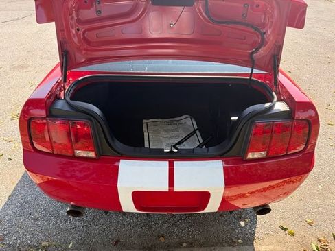 Used 2007 Ford Mustang Shelby GT500 RWD image 13