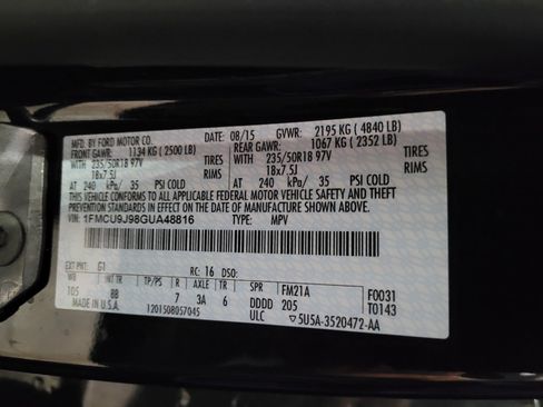 Used 2016 Ford Escape Titanium AWD/4WD image 33