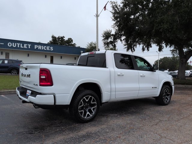 Used 2025 RAM 1500 Laramie w/ Sport Appearance Package AWD/4WD image 4
