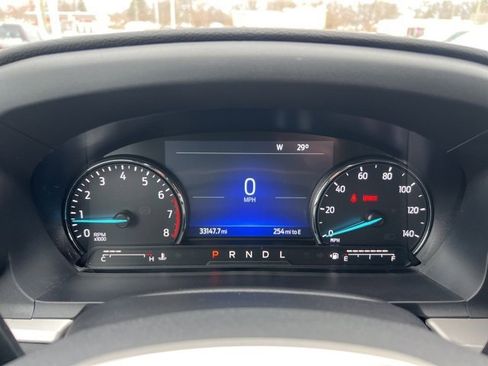 Certified 2022 Ford Explorer XLT w/ Equipment Group 202A image 10