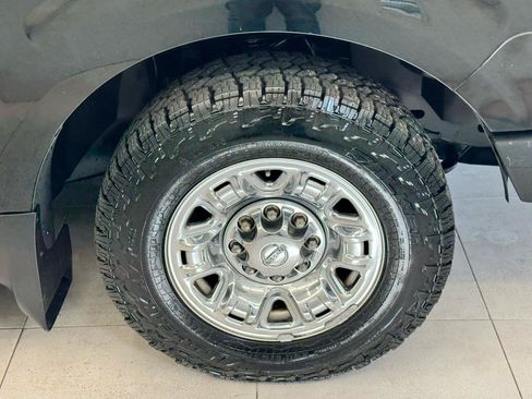 Used 2014 Nissan NV 3500 SV w/ Technology Package RWD image 34
