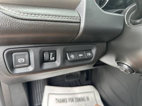 Used 2020 GMC Acadia Denali w/ Denali Ultimate Package AWD/4WD image 12