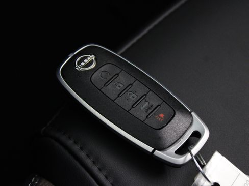 New 2026 Nissan Pathfinder Platinum w/ Cargo Package image 24