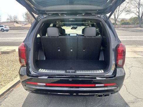 Used 2024 Hyundai Palisade Calligraphy image 15