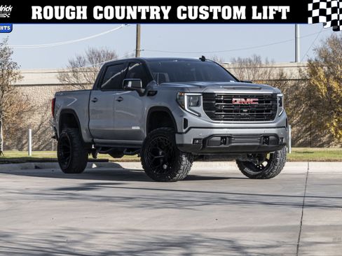 Used 2025 GMC Sierra 1500 Elevation image 2