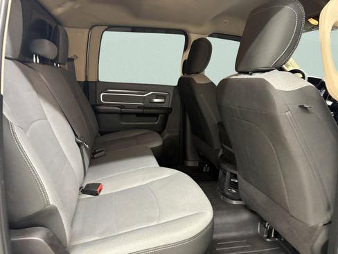 Used 2019 RAM 2500 Big Horn image 17