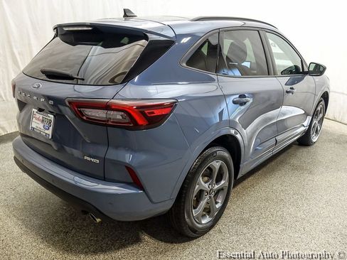 Used 2024 Ford Escape ST-Line w/ Tech Pack #1 AWD/4WD image 9