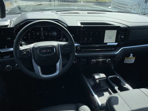 New 2026 GMC Sierra 1500 SLT w/ SLT Premium Plus Package image 9