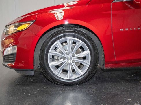 Used 2019 Chevrolet Malibu LT w/ Leather Package image 8