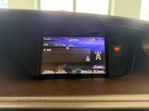 Used 2017 Lexus ES 350 w/ Luxury Package FWD image 67
