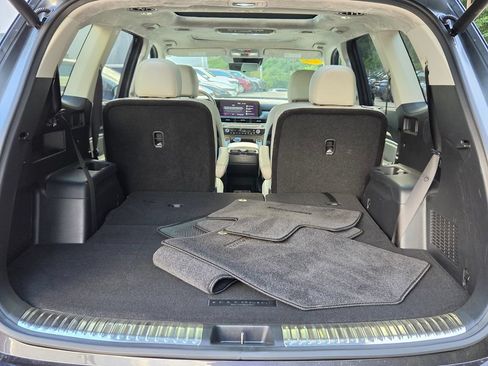Used 2025 Kia Telluride SX Prestige AWD/4WD image 16