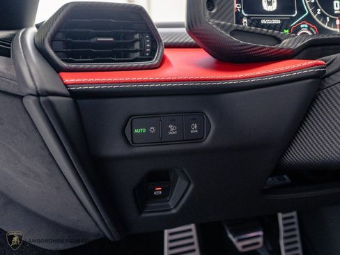 Used 2025 Lamborghini Revuelto AWD/4WD image 25