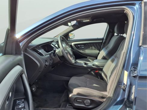 Used 2018 Ford Taurus SEL w/ Equipment Group 201A FWD image 14