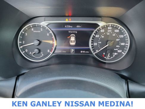 Used 2023 Nissan Sentra SV image 32