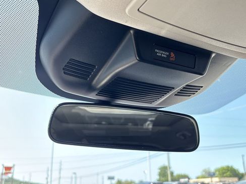 Certified 2023 Nissan Rogue SV w/ SV Premium B Package FWD image 37