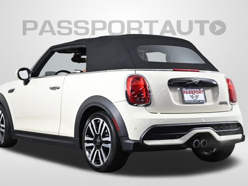 Certified 2023 MINI Cooper S image 13