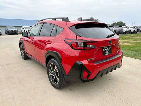 Used 2024 Subaru Crosstrek 2.0i Premium AWD/4WD image 4