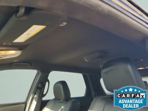 Used 2022 Dodge Durango R/T w/ Blacktop Package image 21