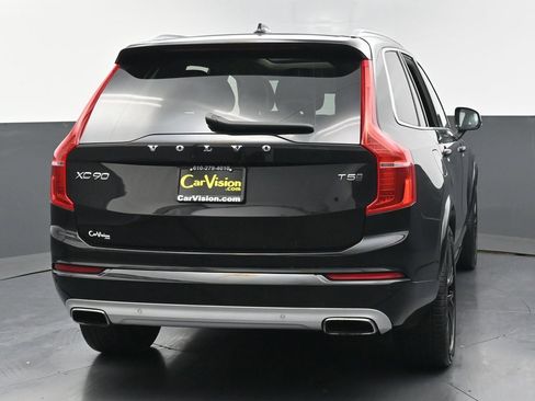 Used 2020 Volvo XC90 T5 Momentum image 4