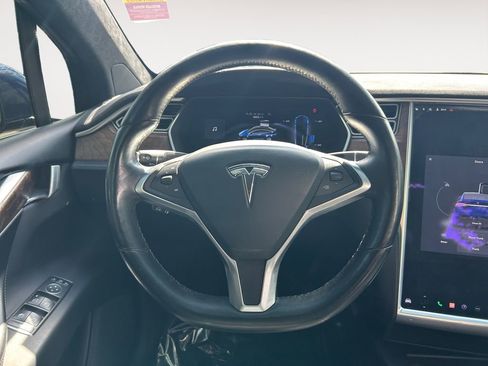 Used 2016 Tesla Model X 90D AWD/4WD image 14