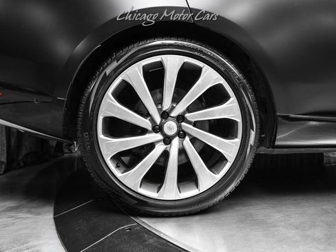 Used 2024 Land Rover Range Rover Long Wheelbase Autobiography AWD/4WD image 57