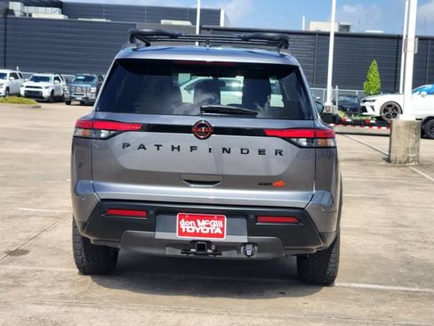 Used 2026 Nissan Pathfinder Rock Creek AWD/4WD image 6