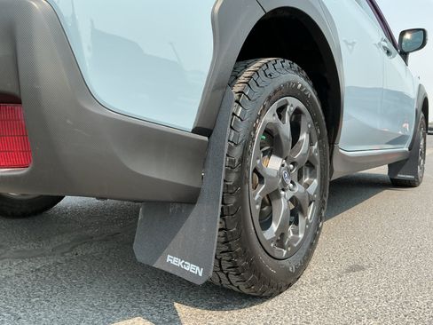 Used 2021 Subaru Crosstrek 2.5i Sport w/ Moonroof Package AWD/4WD image 19