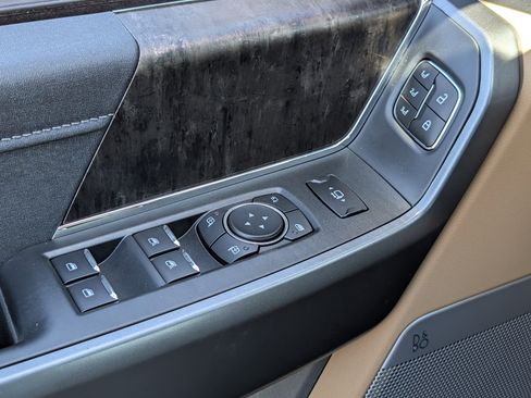 New 2026 Ford F250 Lariat w/ Lariat Premium Package image 23