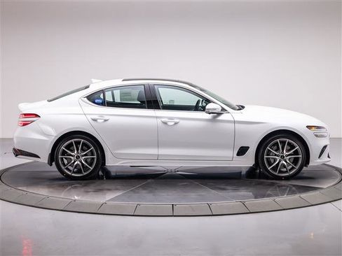 New 2026 Genesis G70 2.5T Prestige image 6