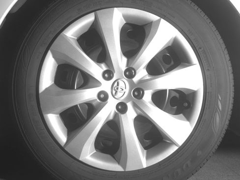 Used 2025 Toyota Corolla LE FWD image 12