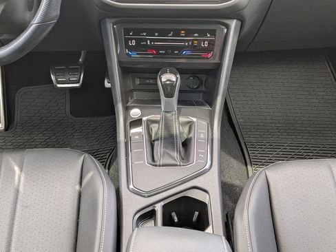 Used 2023 Volkswagen Tiguan SE R-Line FWD image 21