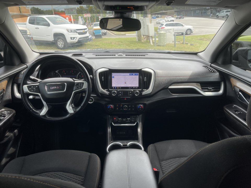 Used 2021 GMC Terrain SLE w/ Driver Convenience Package FWD image 13