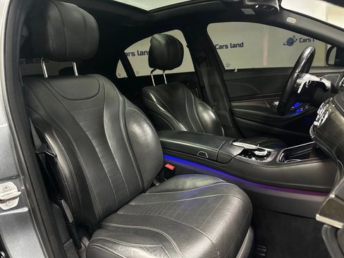 Used 2018 Mercedes-Benz S 560 Sedan image 24