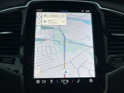 Certified 2024 Volvo XC90 B5 Plus w/ Protection Package Premier image 21