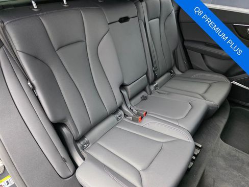 Used 2025 Audi Q8 Premium Plus w/ Premium Plus Package image 26