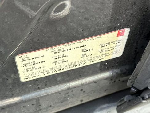 Used 2016 Tesla Model X 90D image 24