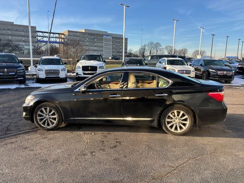 Used 2012 Lexus LS 460 AWD image 4