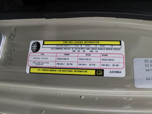 Used 2014 Buick LaCrosse Leather w/ Driver Confidence Package image 48