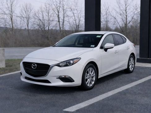 Used 2014 MAZDA MAZDA3 i Touring w/ Technology Package image 1
