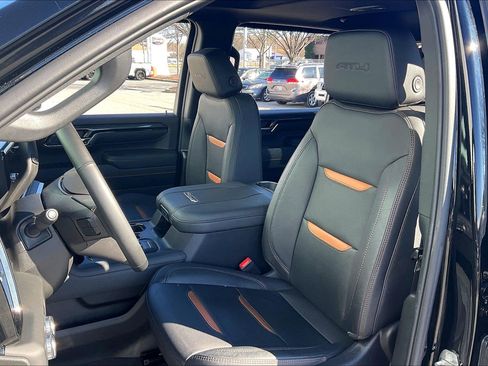 Used 2024 GMC Sierra 2500 AT4 w/ AT4 Premium Plus Package image 30