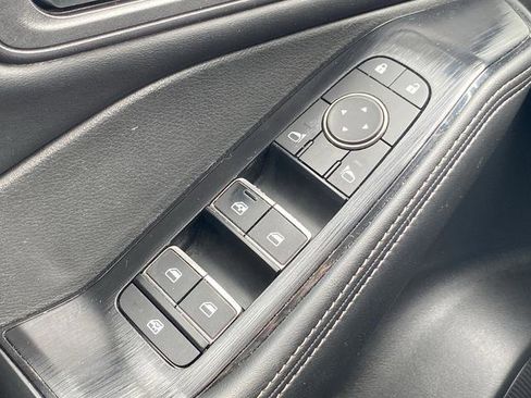 Used 2023 Nissan Rogue SL image 27