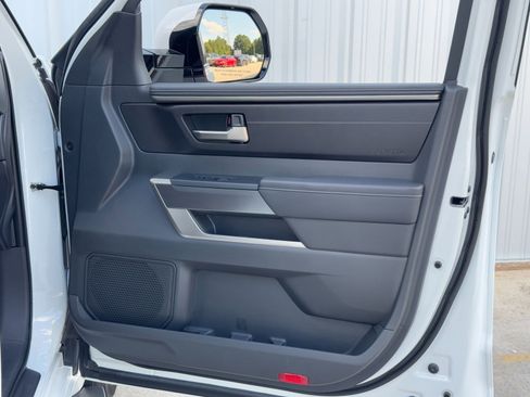 Used 2025 Toyota Sequoia SR5 image 45