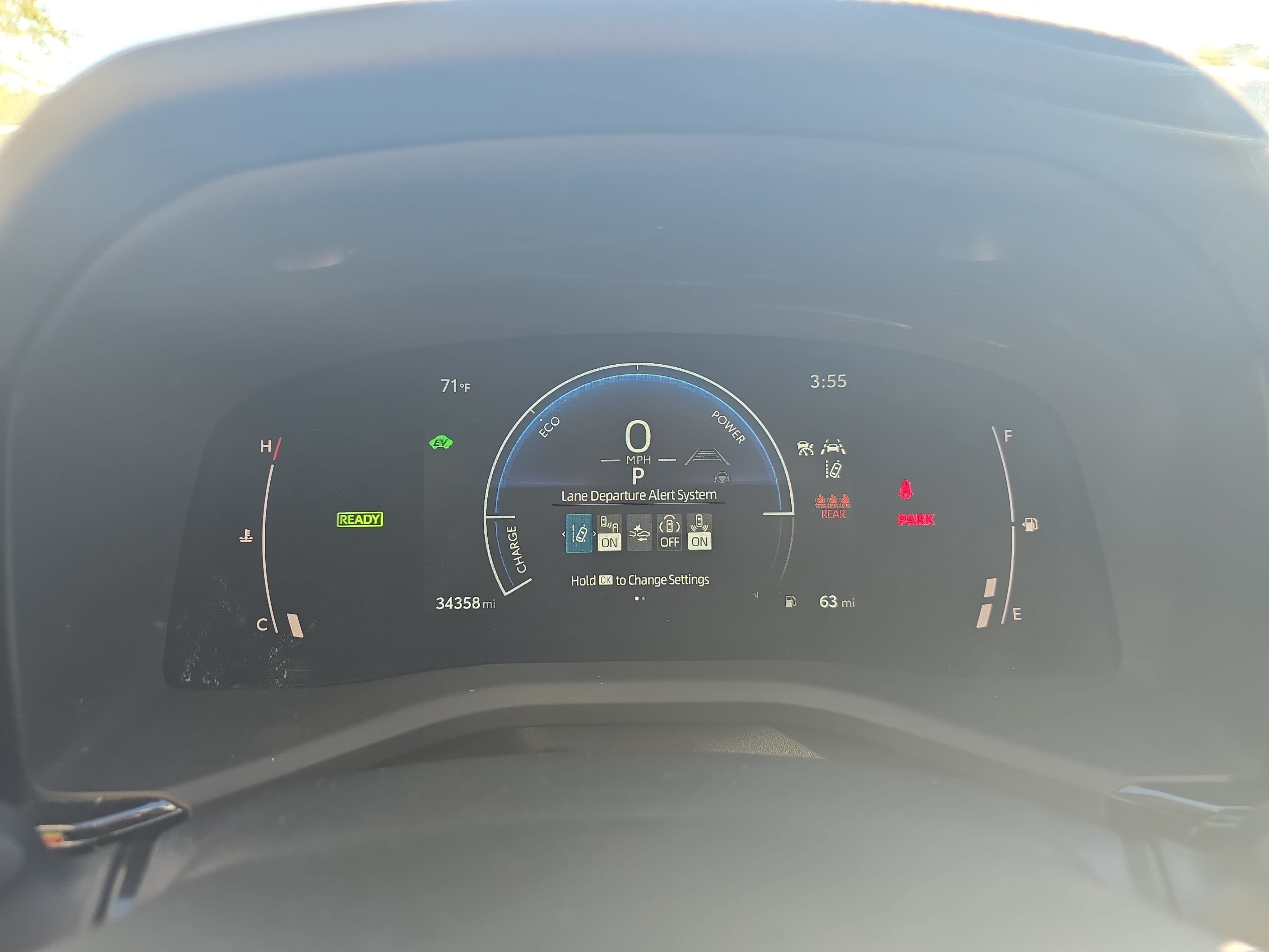 Used 2025 Toyota Camry LE w/ Convenience Package FWD image 18