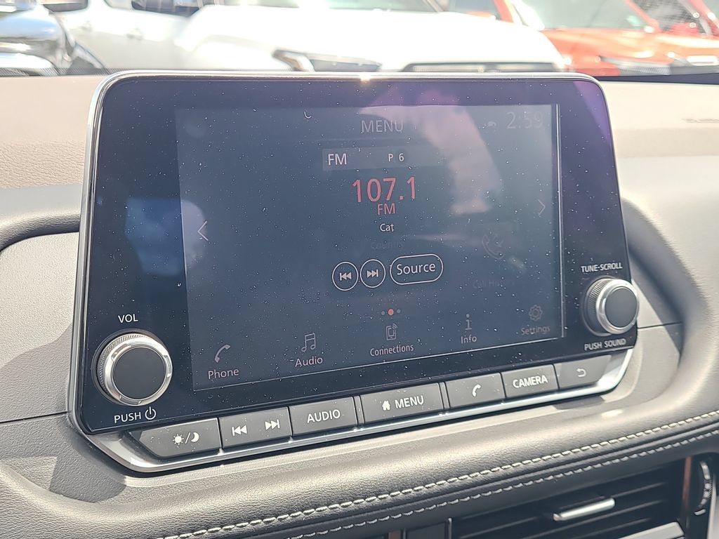 Certified 2021 Nissan Rogue SV FWD image 24