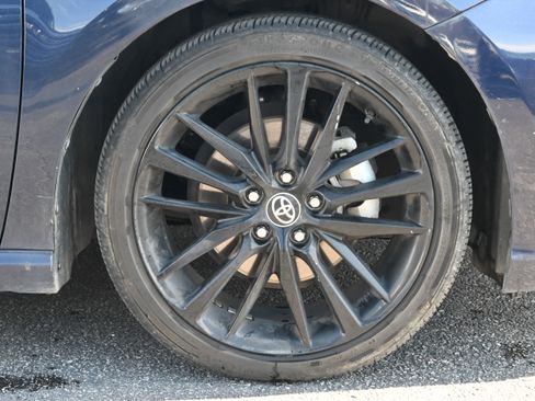 Used 2022 Toyota Camry XSE image 13