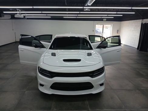 Used 2023 Dodge Charger Scat Pack w/ Technology Group RWD image 29